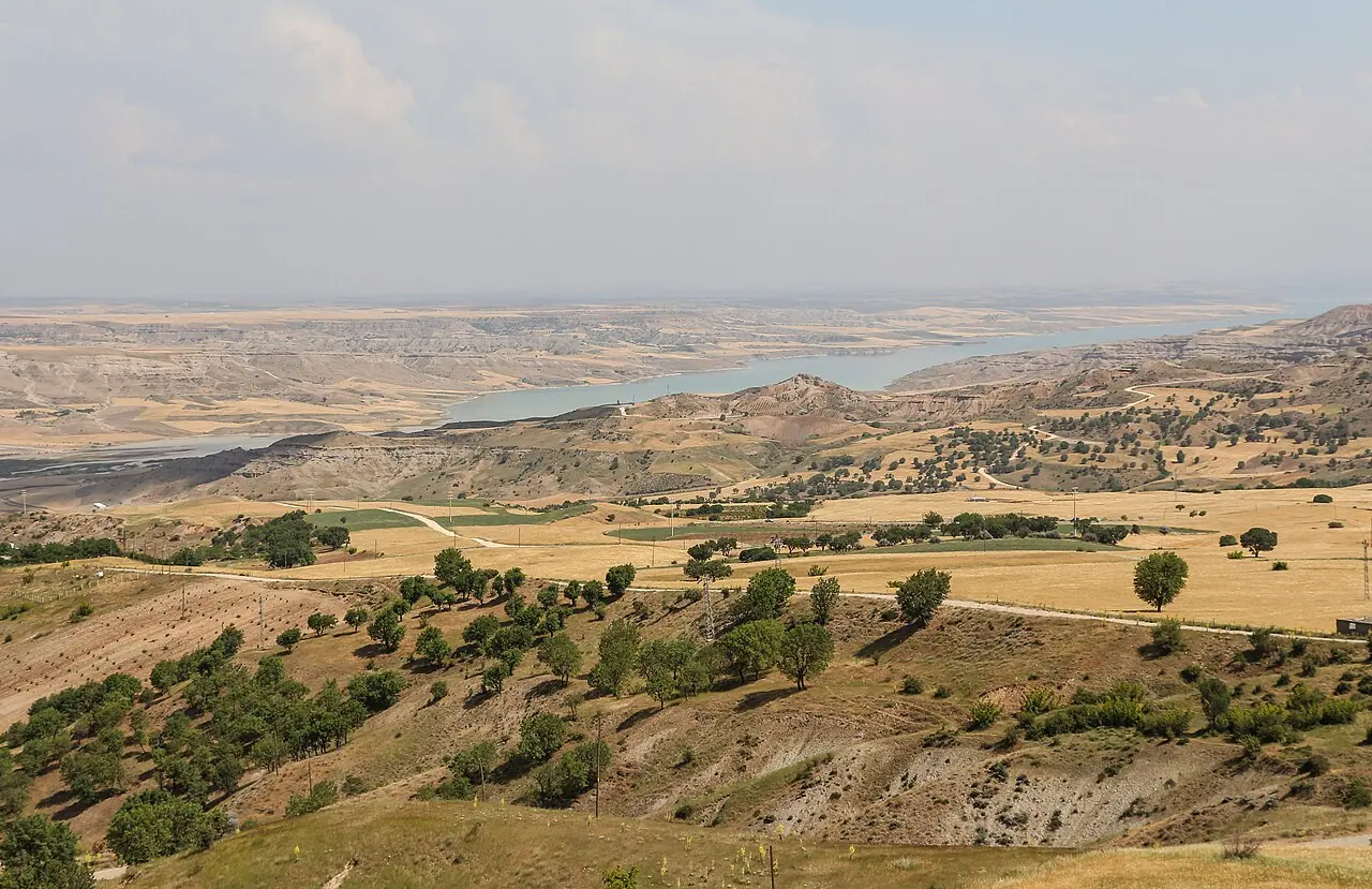 Karakuş Tümülüsü, Kâhta, Adıyaman