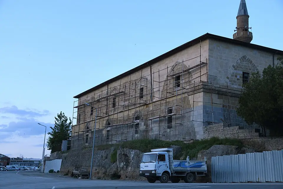 Niğde Merkez Gezi Rehberi